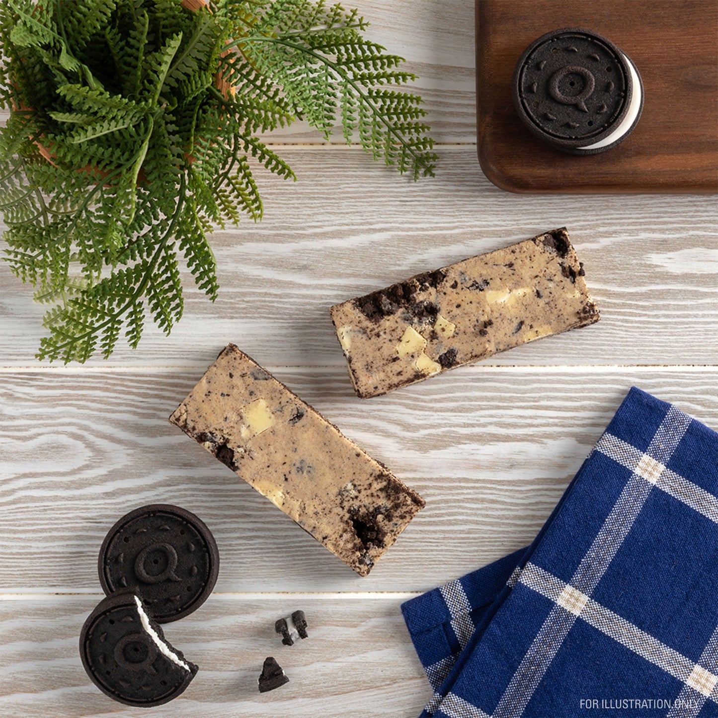 cookies-and-cream-protein-bars-j3 15807_QN_USA_ProteinBar_CAC_InterimAssetUpdate_Digital_Tabletop2.jpg