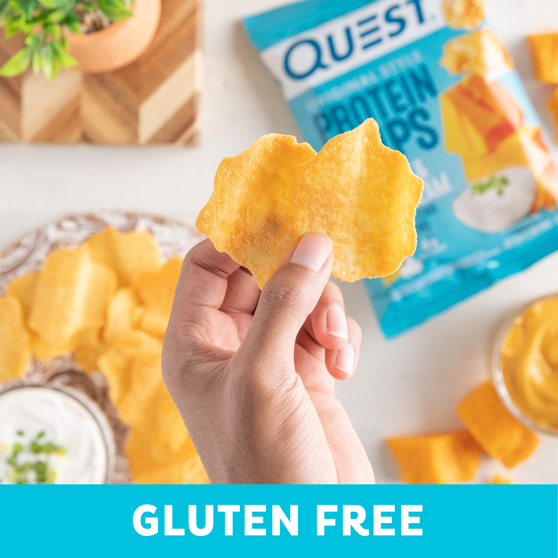 cheddar-and-sour-cream-original-style-protein-chips-g2 qst-000296_cheddar-_-sour-cream-original-style-protein-chips_7.2.png