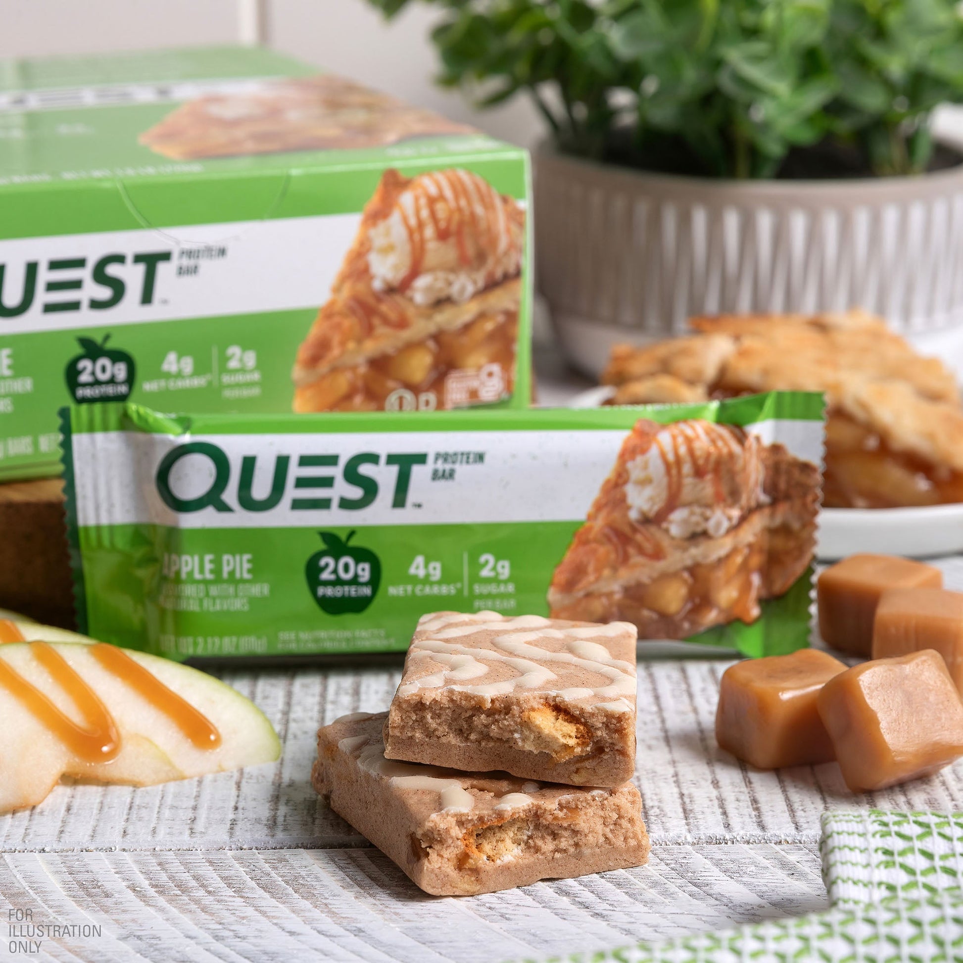 apple-pie-protein-bars-w4 qst-000647-apple-pie-protein-bars_4.jpg